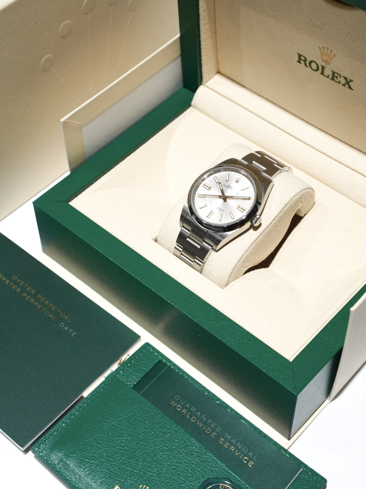 Rolex Oyster Perpetual 124300 - 2024