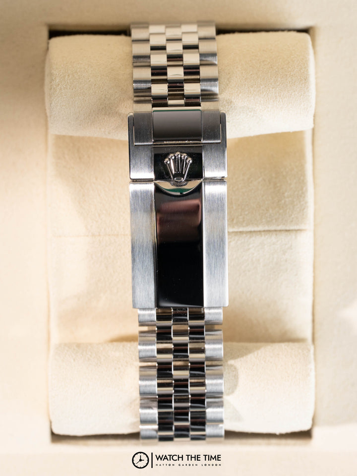 Rolex GMT-Master II 126710GRNR - 2025