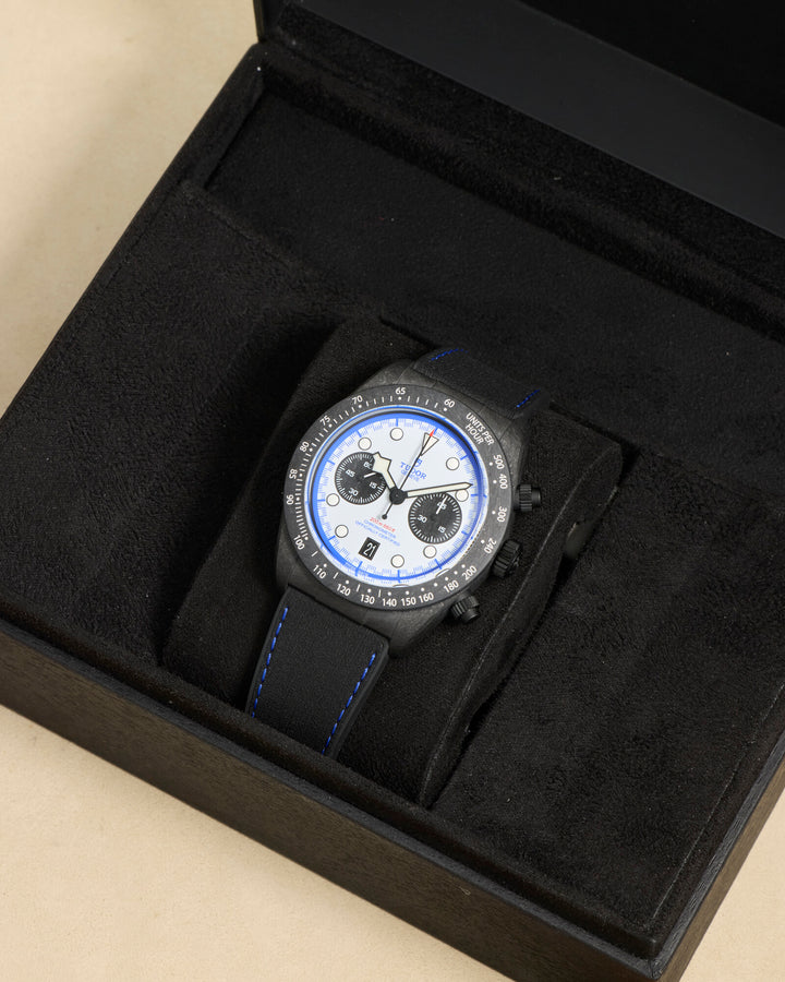 Tudor Black Bay Carbon 79377KN