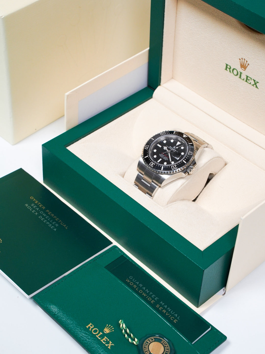 Rolex Sea-Dweller 126600 - 2023