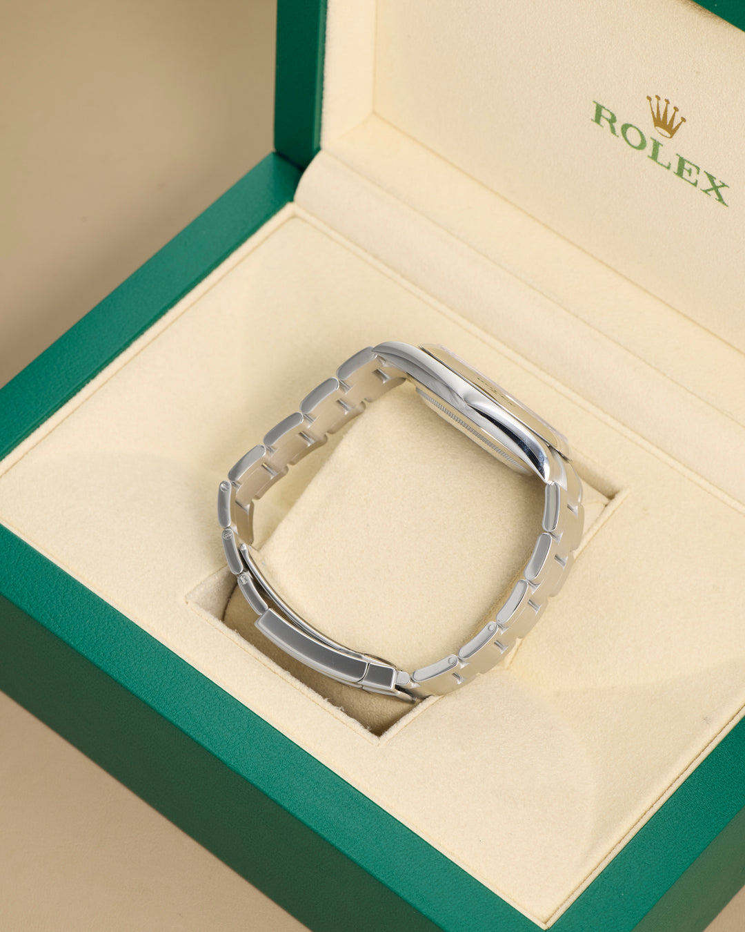 Rolex Oyster Perpetual 124300