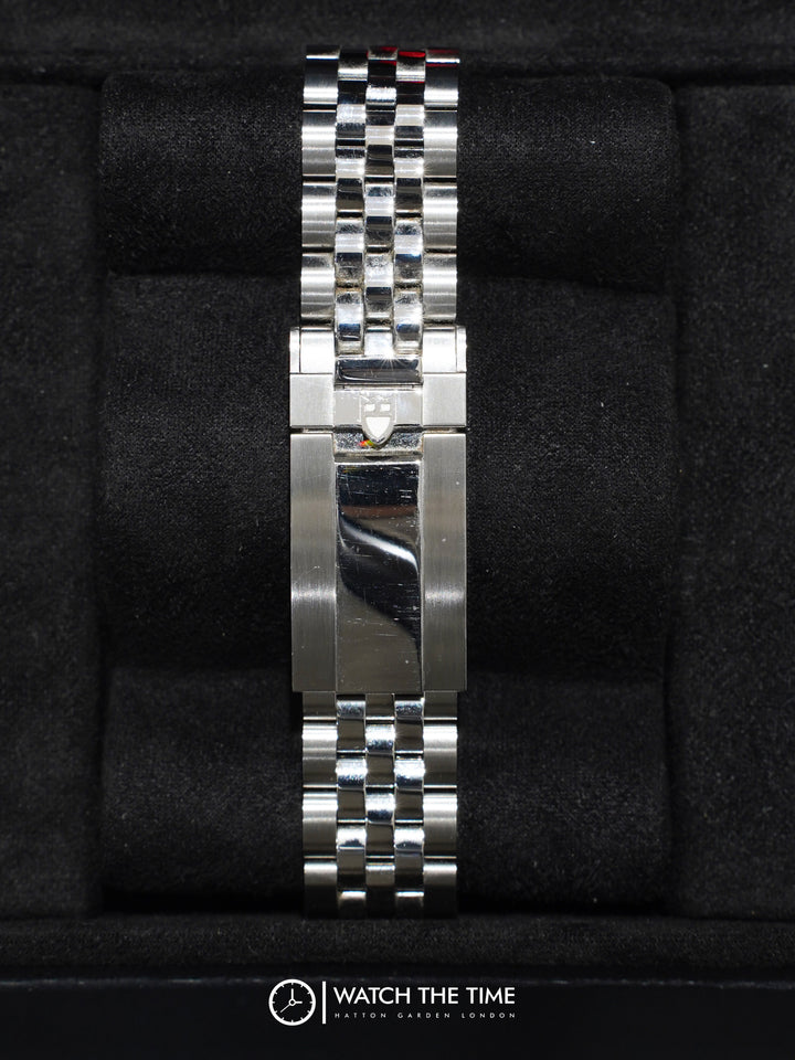 Tudor Black Bay 7941A1A0RU