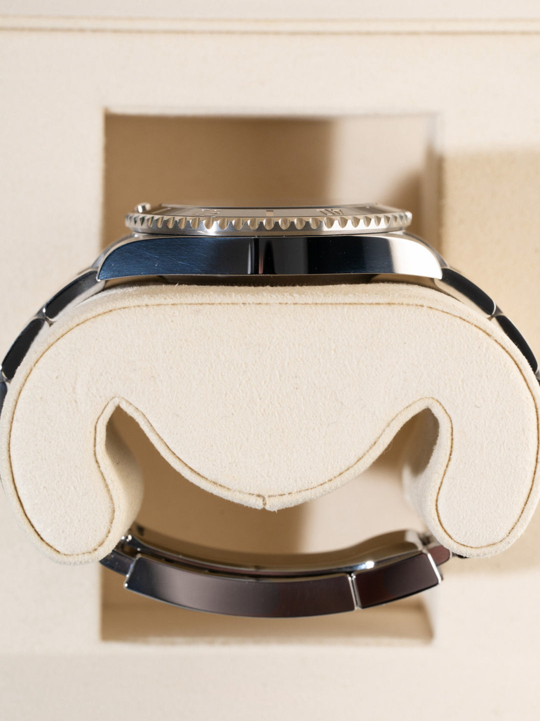 Rolex Submariner 124060 - 2025