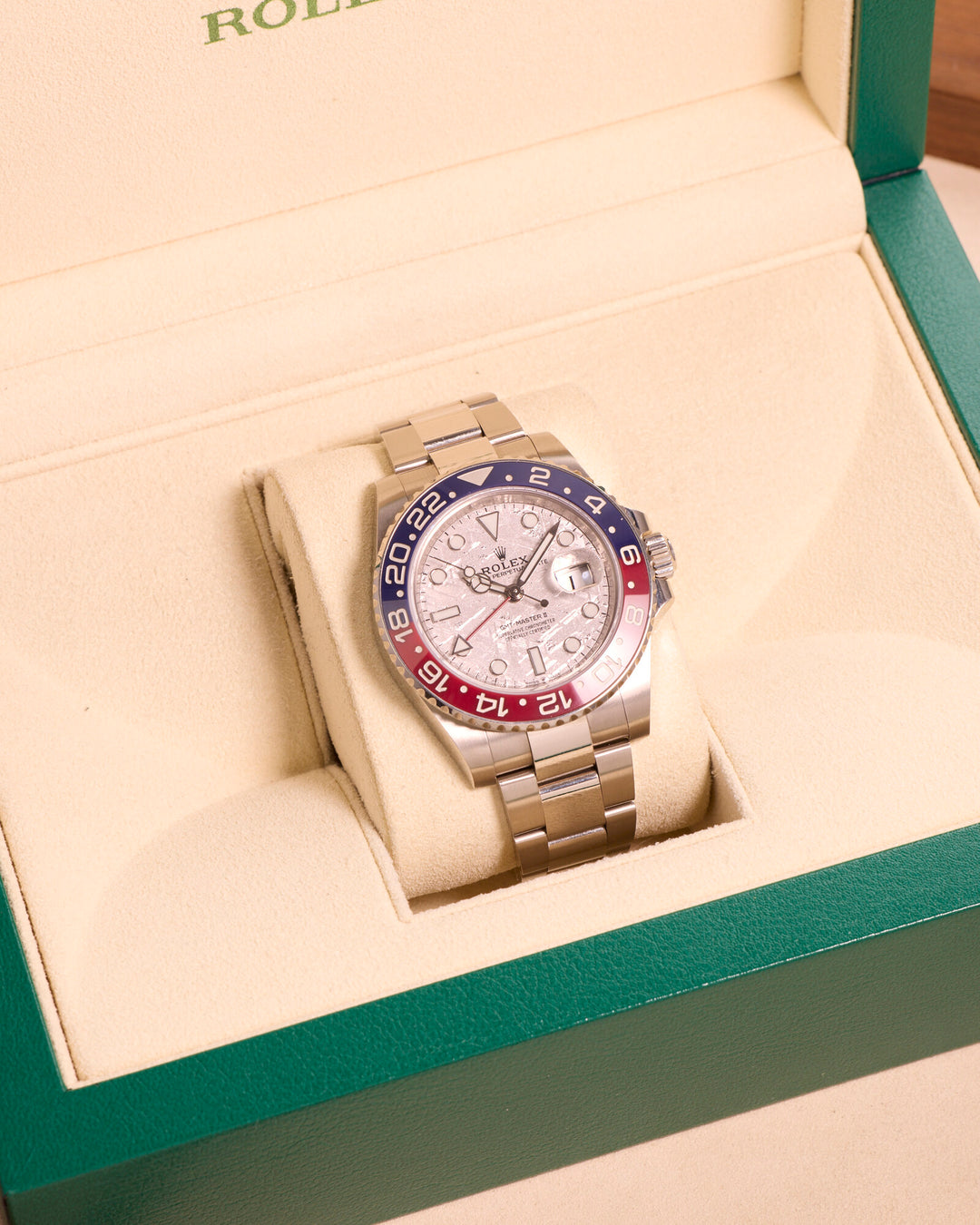 Rolex GMT-Master II Pepsi 126719BLRO