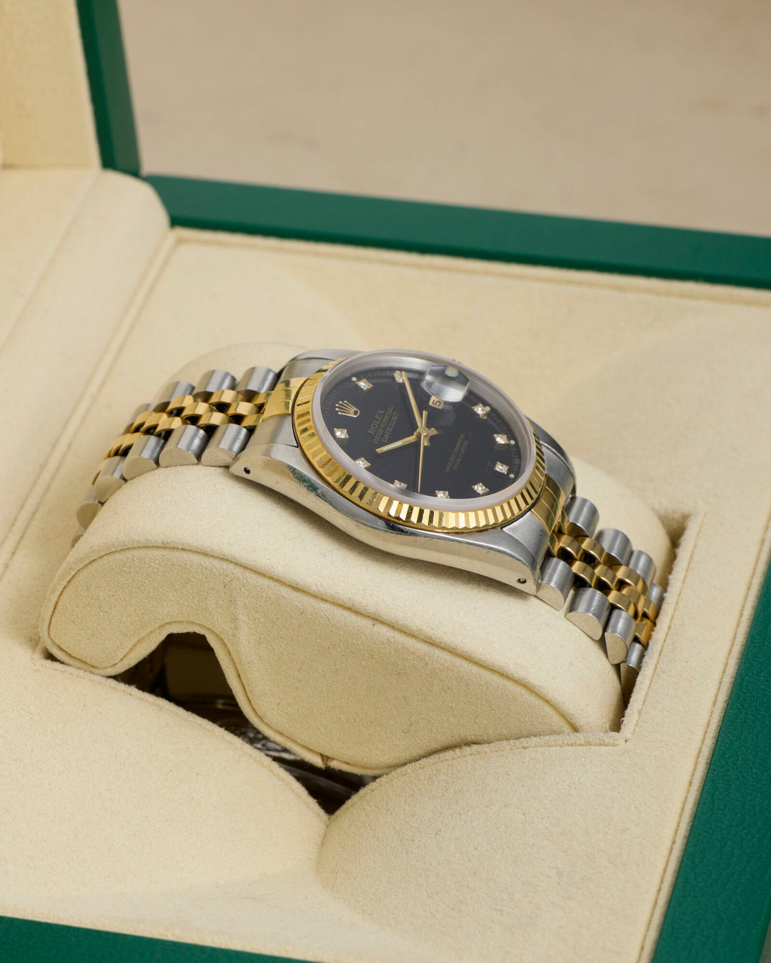 Rolex Datejust 36 Black Diamond Stainless Steel Yellow Gold 1994 - 16233
