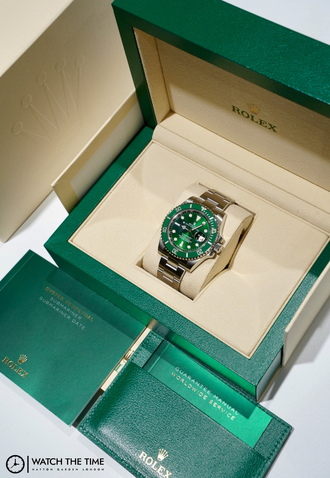 Rolex Submariner Green "HULK" Stainless Steel 40 mm -116610LV